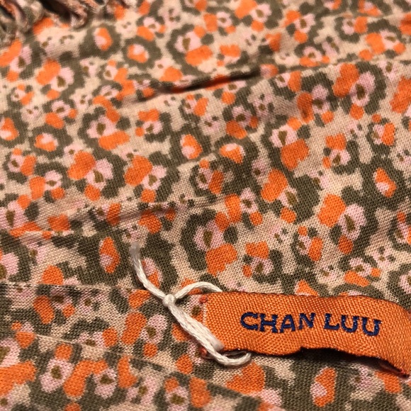 Chan Luu summer coral fringe scarf - Picture 1 of 5